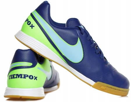 Nike shoes JR Tiempo Legend IC 443 R. 35